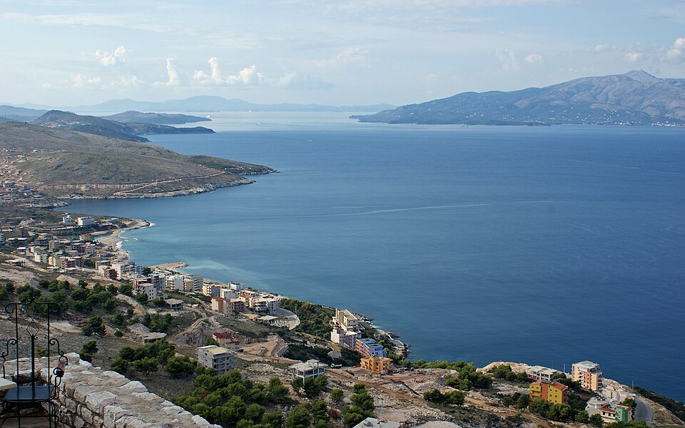 Lëkurësi Castle